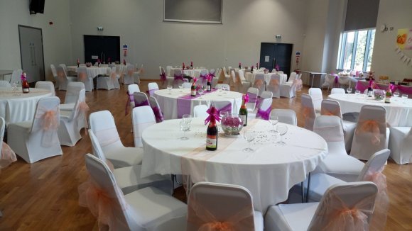 white tablecloths, chairs,